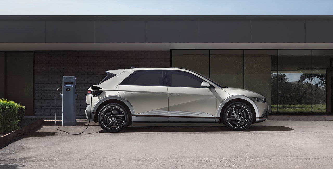 Minimalistic Structures